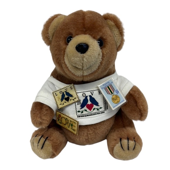 Vintage 1996 USPS Love Stamp Teddy Bear Plush w/ Attached Pins and Shirt 8" EUC - Picture 3 of 8